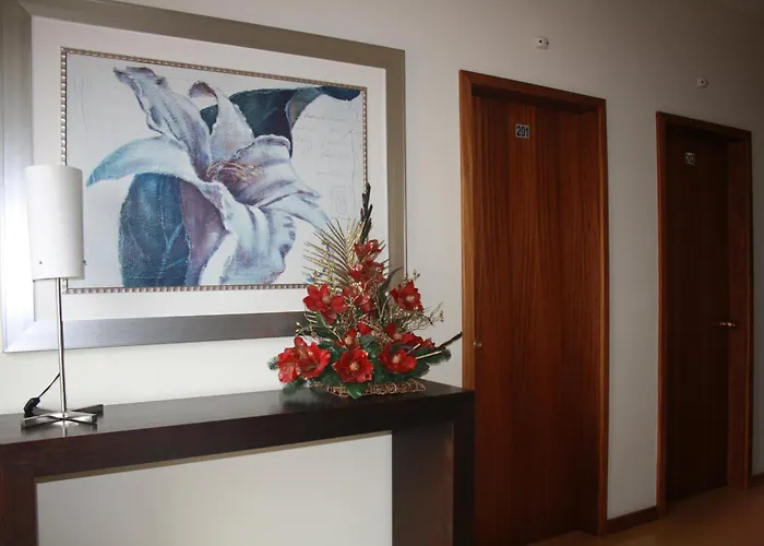 Ze Da Rampa Отель Aves